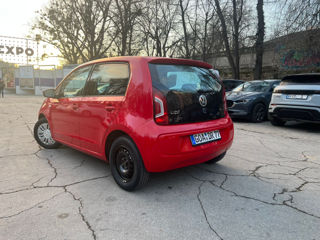 Volkswagen up! foto 5