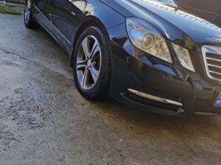 Mercedes E-Class foto 3