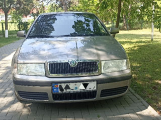 Skoda Octavia foto 1