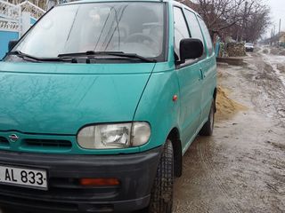 Nissan Vanette foto 3