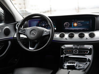 Mercedes E-Class foto 5