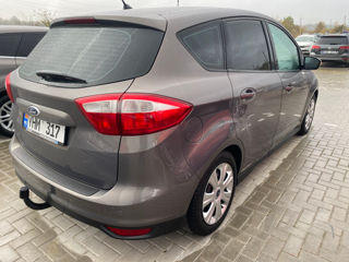 Ford C-Max foto 2