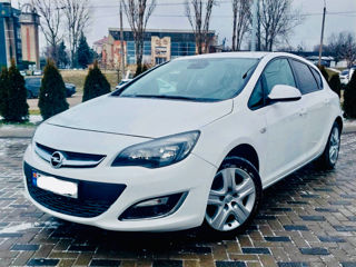 Opel Astra foto 9