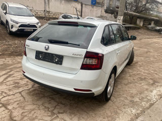 Skoda Rapid foto 4