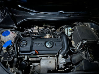 Volkswagen Jetta foto 2