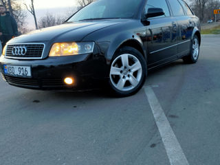 Audi A4 foto 2