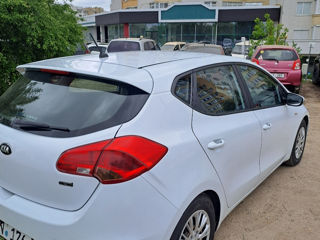 KIA Ceed foto 2