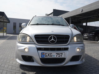 Mercedes M-Class foto 2