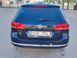 Volkswagen Passat foto 7