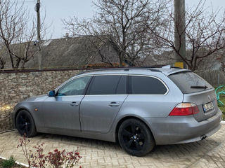 BMW 5 Series foto 3