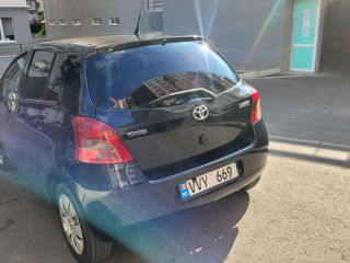 Toyota Yaris foto 5