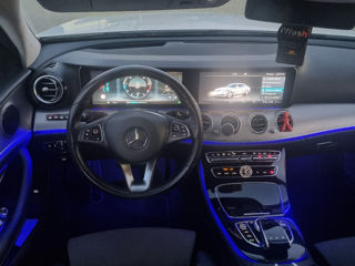 Mercedes E-Class foto 9