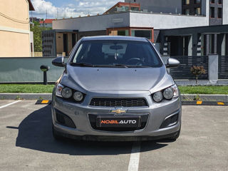 Chevrolet Aveo foto 3