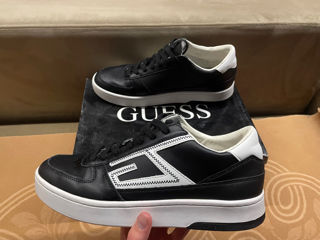 Guess foto 2