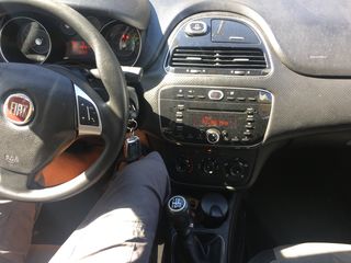 Fiat Grande Punto foto 3