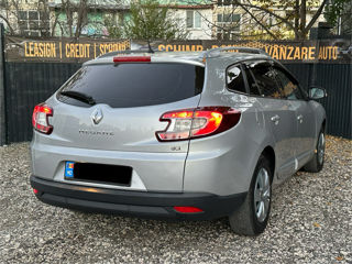 Renault Megane foto 4