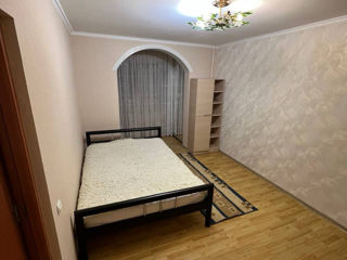 Apartament cu 2 camere, 48 m², 10 cartier, Bălți foto 3