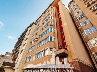 Apartament cu 2 camere, 140 m², Centru, Chișinău foto 18