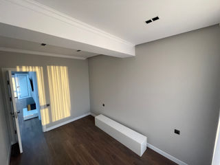 Apartament cu 2 camere, 70 m², Centru, Chișinău foto 12