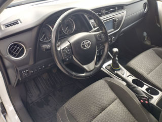 Toyota Auris foto 7