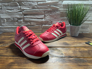 Adidas foto 3