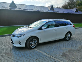 Toyota Auris foto 4