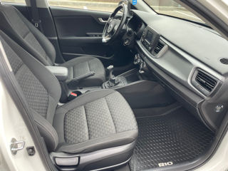 KIA Rio foto 7