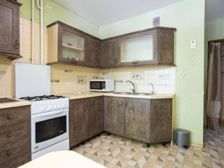 Apartament cu 2 camere, 54 m², Botanica, Chișinău foto 8