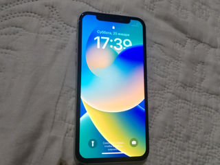 Продам iPhone X