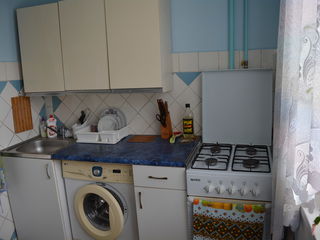 Vind apartament 2camere Soroca Noua foto 6