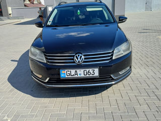 Volkswagen Passat foto 4