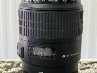 Canon EF 100mm f/2.8 USM Macro