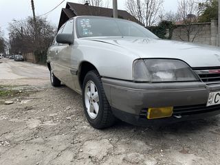 Opel Omega foto 1