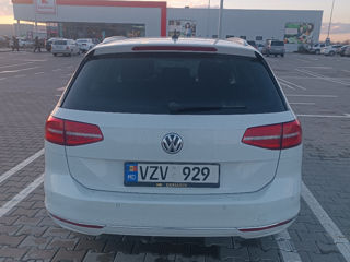 Volkswagen Passat foto 8