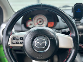 Mazda 2 foto 8