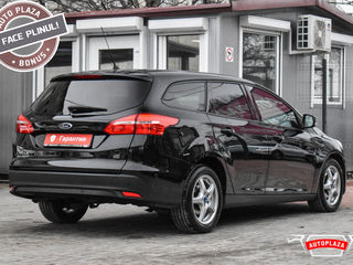 Ford Focus foto 2