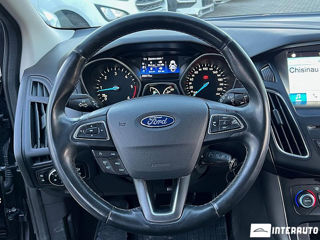 Ford Focus foto 9