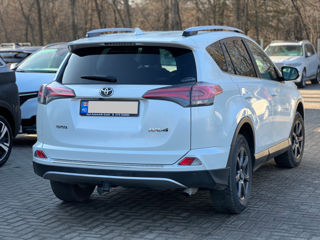 Toyota Rav 4 foto 4