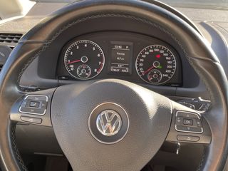 Volkswagen Touran foto 7