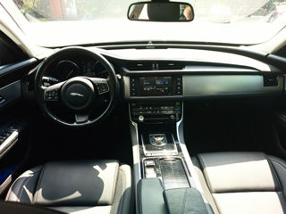 Jaguar XF foto 7