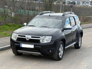 Dacia Duster, 2011