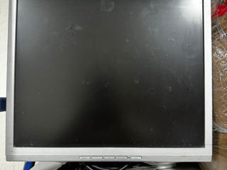 Monitor foto 1