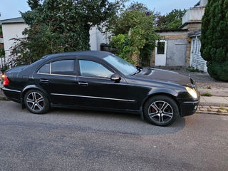 Mercedes E-Class