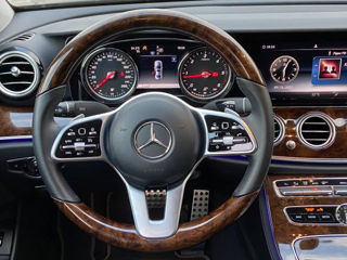 Mercedes E-Class foto 8