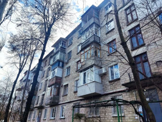 Apartament cu 2 camere, 43 m², Botanica, Chișinău foto 8