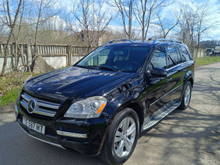 Mercedes GL-Class