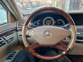 Mercedes S-Class foto 4