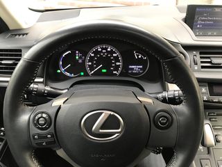 Lexus CT Series foto 7