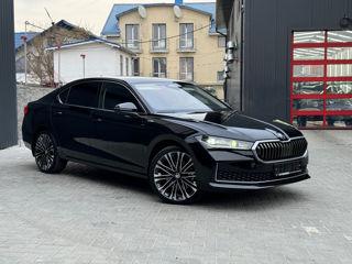 Skoda Superb foto 3