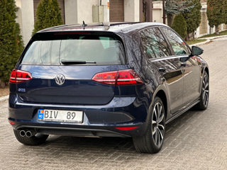 Volkswagen Golf foto 4